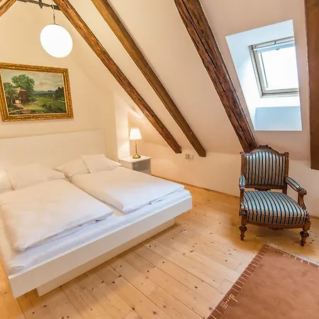 Castle Krumlov 아파트 *